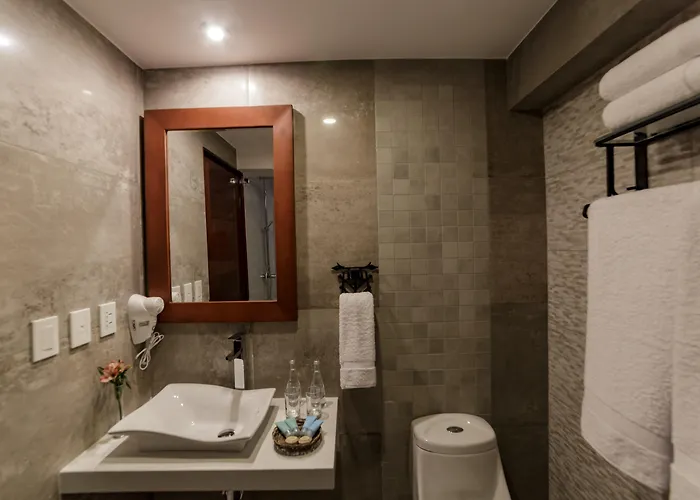 Yawar Inka Hotel 3*